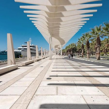 Los Mellis - Maria Zambrano Estacion De Tren & Bus Málaga Exterior foto