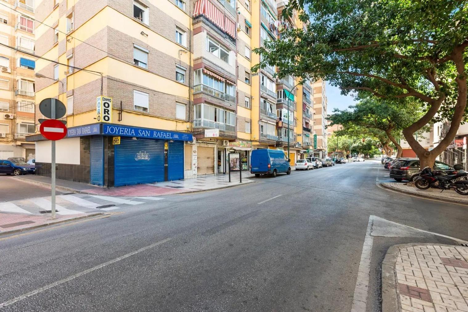 Los Mellis - Maria Zambrano Estacion De Tren & Bus Málaga Exterior foto